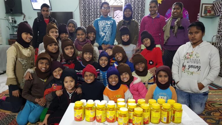 Projecte de donació de medicaments i vitamines a la Índia (Fundació Dare)